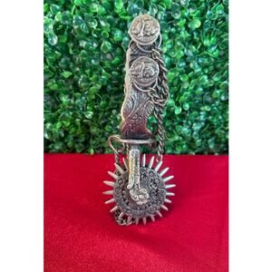 Vintage South American Gaucho Spur Ornate Metalwork Floral Engraved SINGLE